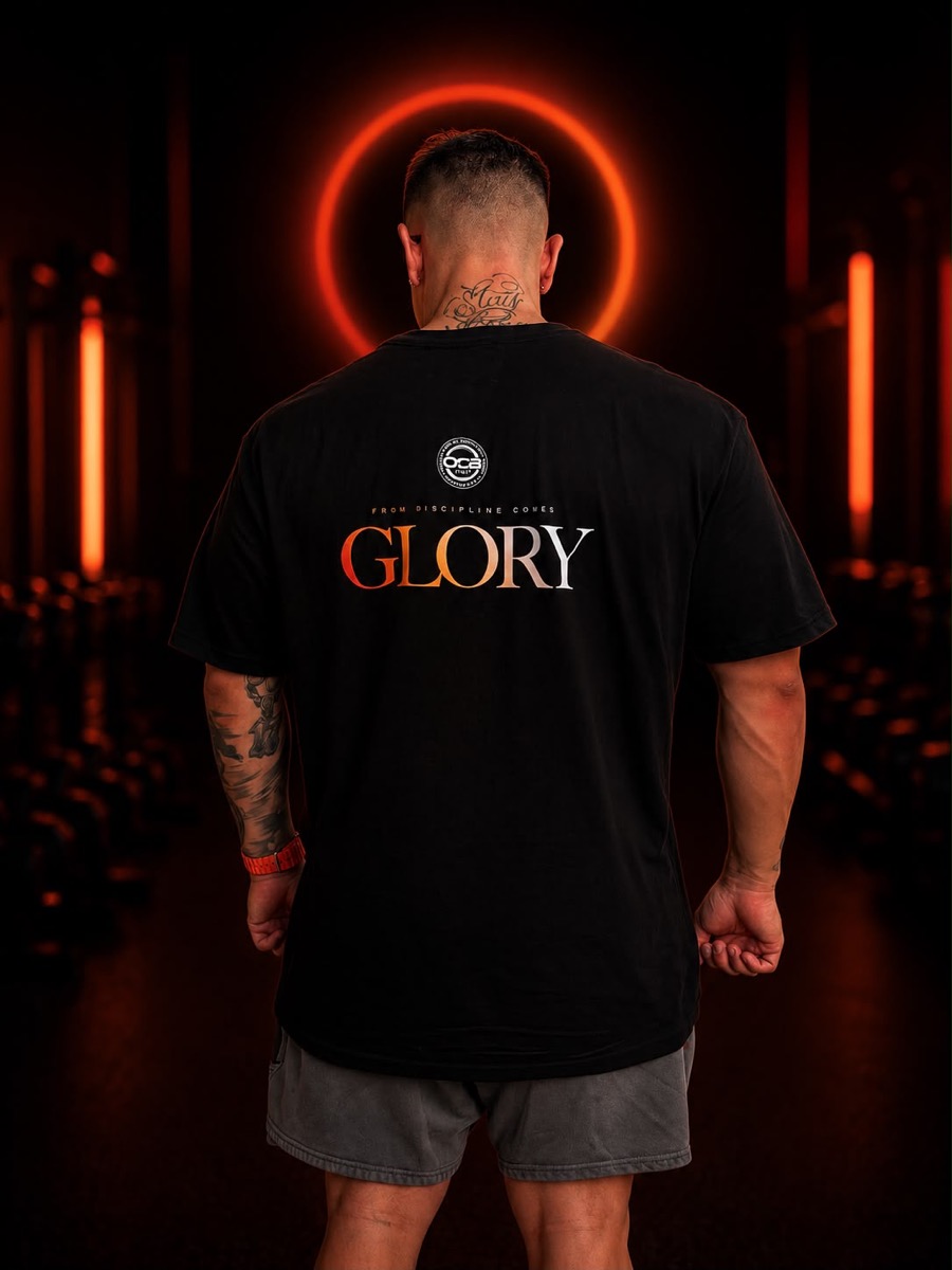 T-shirt ufficiale Glory Natural Empire — retro con lockup GLORY e claim From discipline comes glory