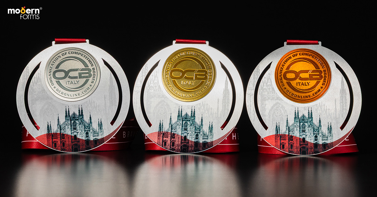 Medaglie podio MNA — foto reale, set completo oro/argento/bronzo